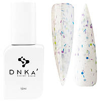 База цветная DNKa Cover №055 Favourite Молочный с фиолетовыми, синими и желтыми частицами, 12 мл