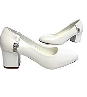 Белые матовые туфли на среднем каблуке размер 36 38 40 41