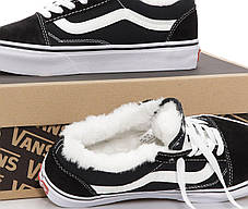 Жіночі зимові низькі кеди Vans Old Skool Black White Winter Fur Ванс чорно білі замша на білому хутрі, фото 3