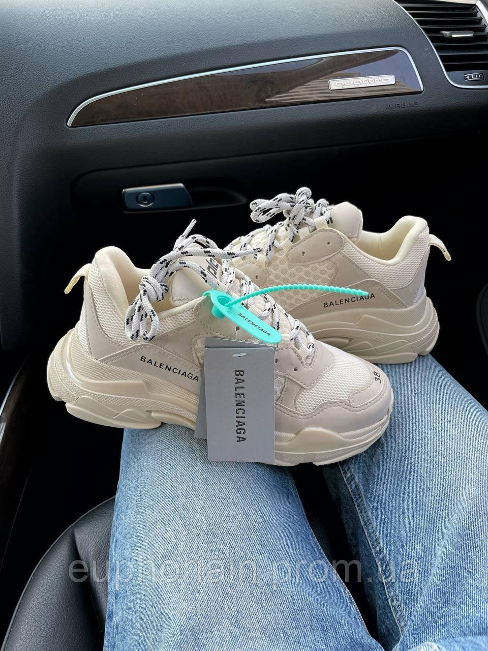 Кроссовки, кеды отличное качество Balenciaga Balenciaga Triple S V1 Beige Размер 39 - фото 3 - id-p2021605257