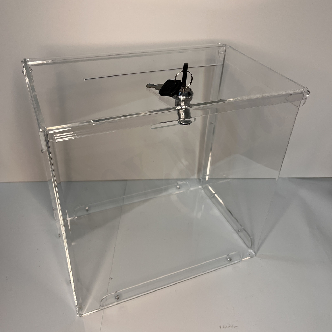 Бокс для пожертвувань 300Х300Х200