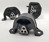 Подушки двигуна Ланос, Сенс, Нексія (комплект ліва+права+задня) FSO Польща