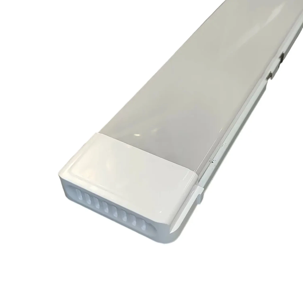 Лінійний LED світильник LN-100W 6200К 120см 220v