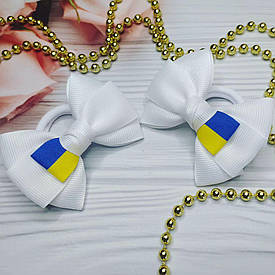 Модний бант в українському стилі на резинкі для волосся (бантик білий жовто-синій під вишиванку в школу дитячий канзаші)