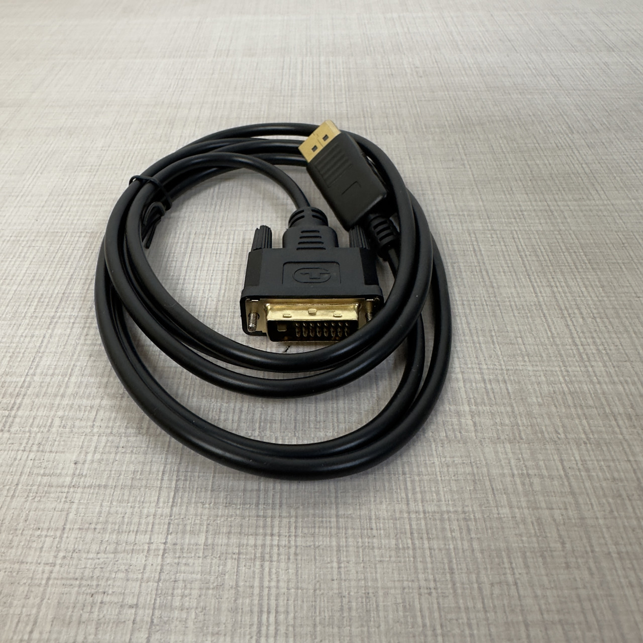 Кабель DVI-D-DisplayPort 1.8м