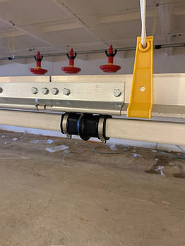 Планки для кріплення алюмінієвого профілю ліній поїння для бройлерів