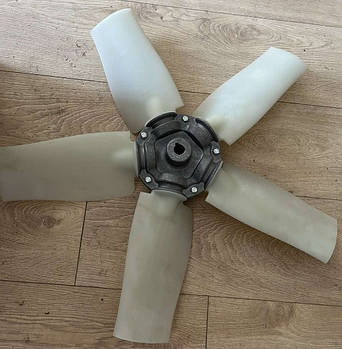 Крильчатка, лопаті вентилятора для промислових сушильних камер