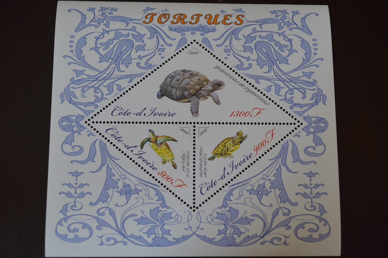 Марки. Фауна. Блок. 2010 рік (А-31)