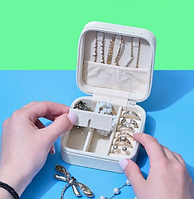 Органайзер для прикрас, шкатулка біла 10х10 см для біжутерії, дорожня коробочка для ювелірних виробів