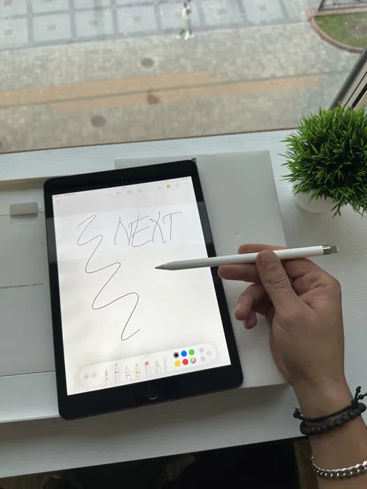 iPad第8世代 WiFi＋Cellular32GB ＋Apple Pencil 楽天市場】iPad（第8世代） Wi-Fi 本体 32GB 10.2インチ Apple