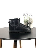 Угги женские Ugg Classic Mini Black черные с замшевой пяткой мини кожаные классические натуральные с мехом