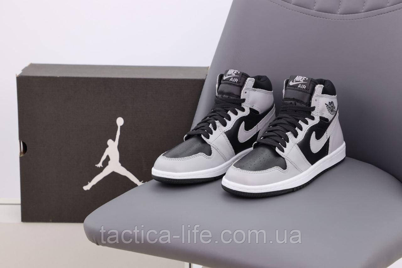 Чоловічі кросівки Nike Air Jordan 1 білі високі спортивні демісезонні кроси