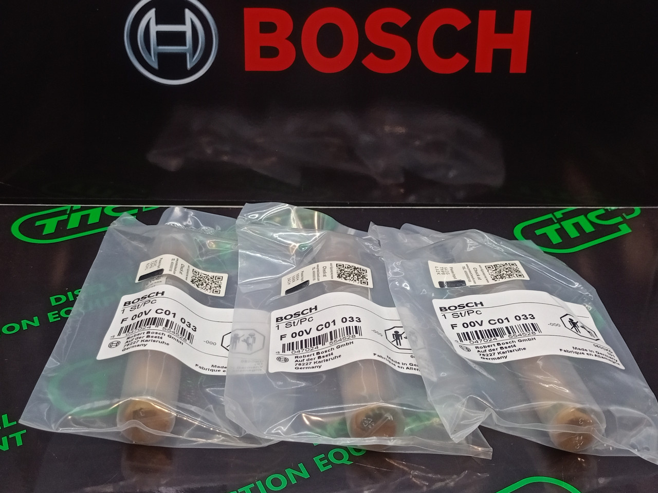Клапан-мультиплікатор F00VC01033 форсунки Bosch HUYNDAI H1, Starex. KIA, Sorento, фото 1