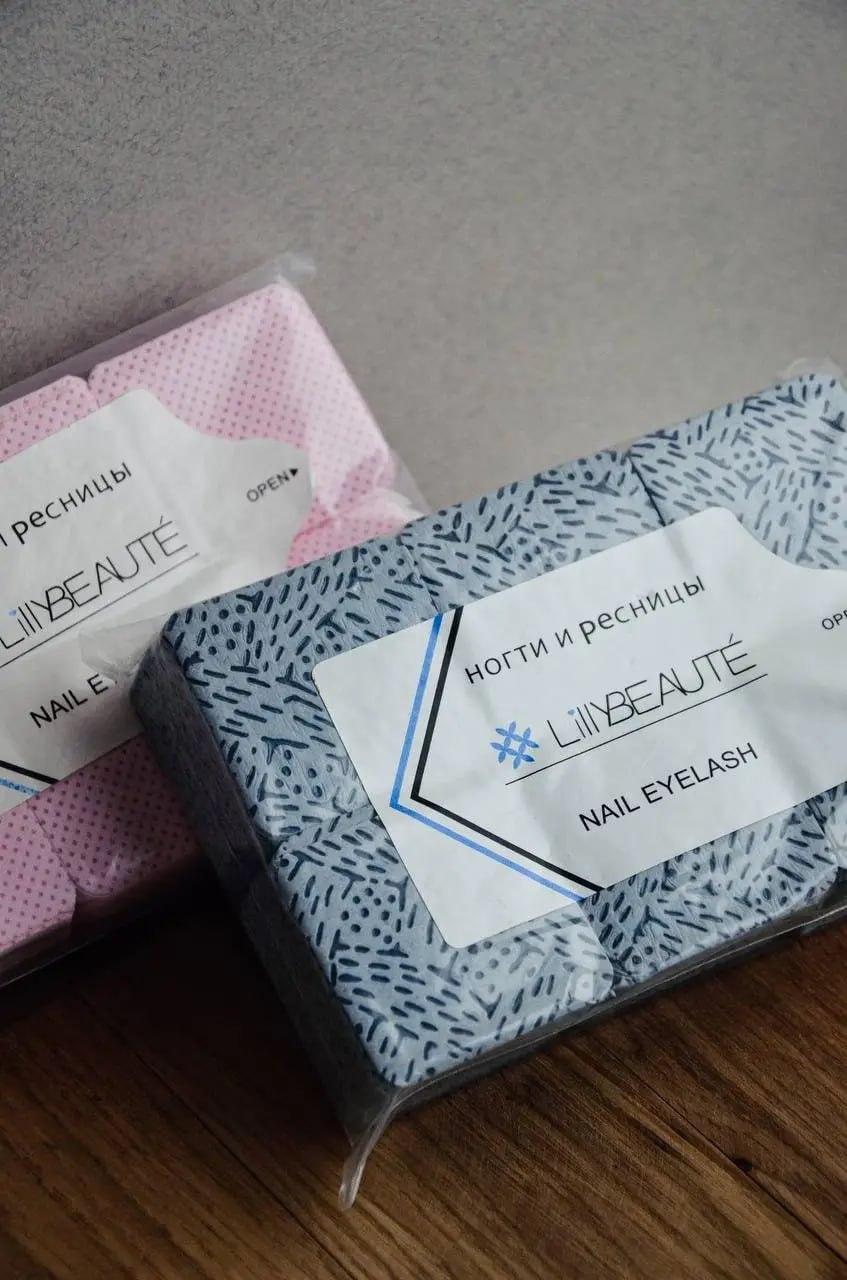 Безворсові серветки, перфоровані Lilly beaute 5*5 см 600 шт.