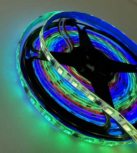 Світлодіодна стрічка RGB SMD 5050 12V 60 д.м. IP65 WS2811(ціна 1м) біла основа