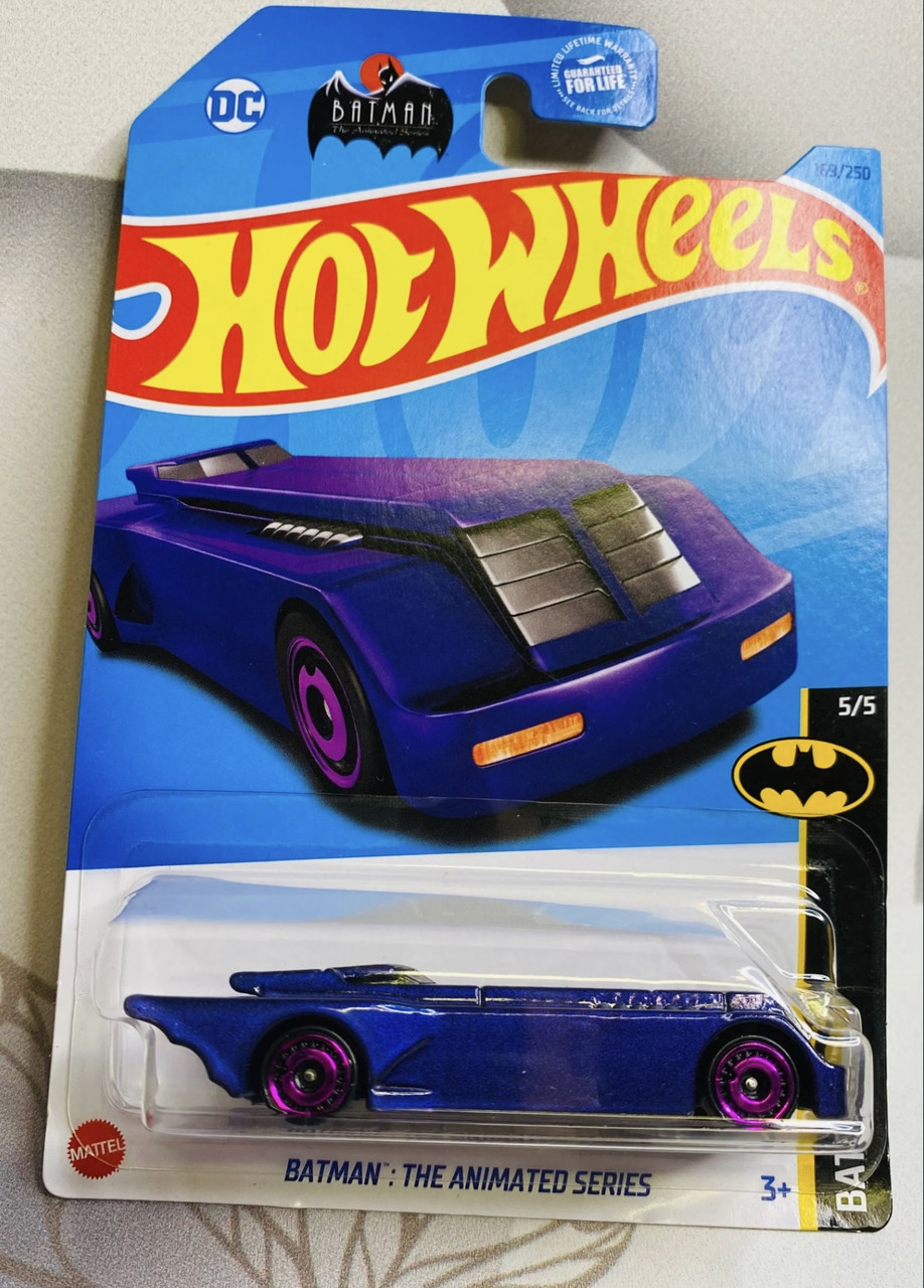 Колекційна машинка Hot Wheels Batman: The Animated Series Бетмен