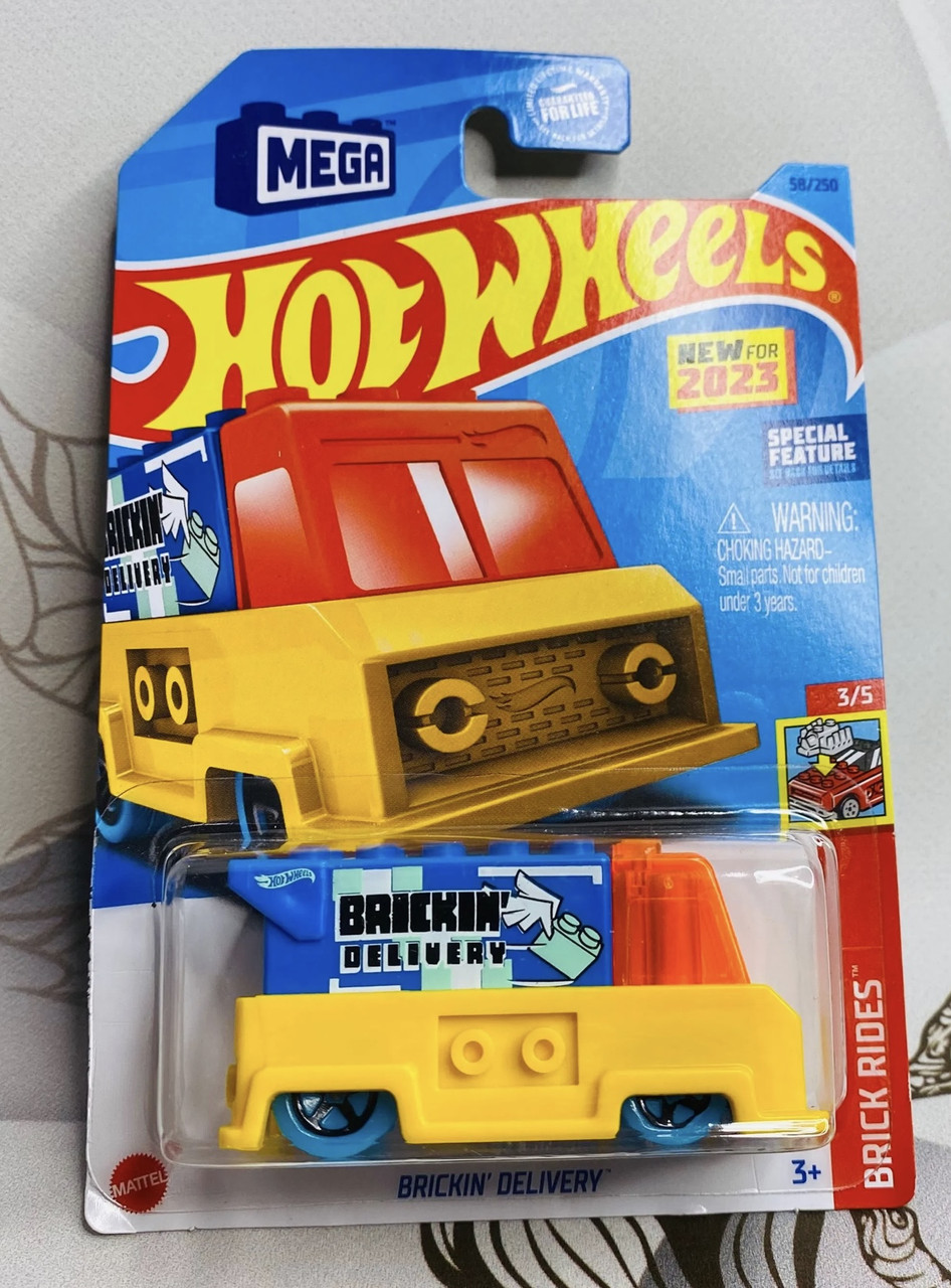 Колекційна машинка Hot Wheels Lego Brickin’ Delivery Хот Вілс