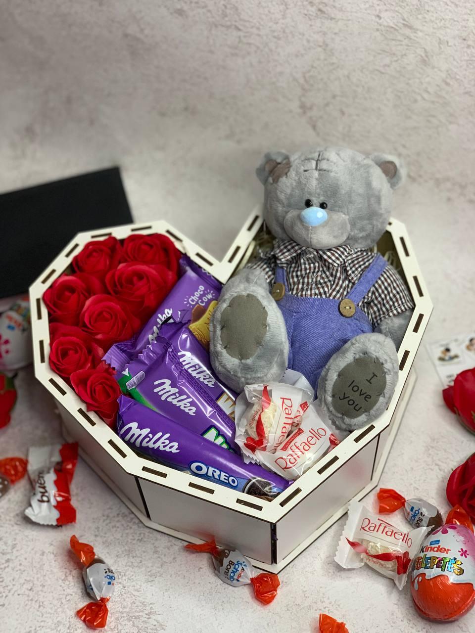 Сувенирные и подарочные наборы со сладостями Подарочные боксы для девушек Подарок для мамы с мишкою с розами l - фото 4 - id-p2022794338