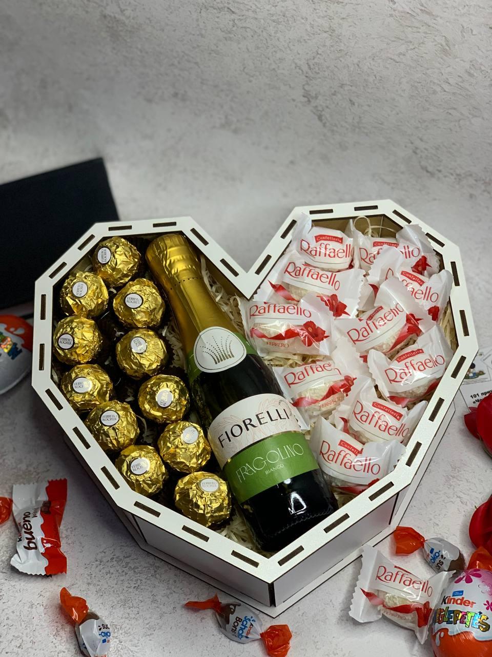 Сувенирные и подарочные наборы со сладостями Подарочные боксы для девушек Подарок для мамы с шампанским lnx - фото 4 - id-p2022794346