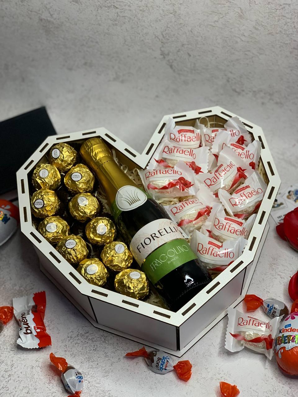 Сувенирные и подарочные наборы со сладостями Подарочные боксы для девушек Подарок для мамы с шампанским lnx - фото 7 - id-p2022794346