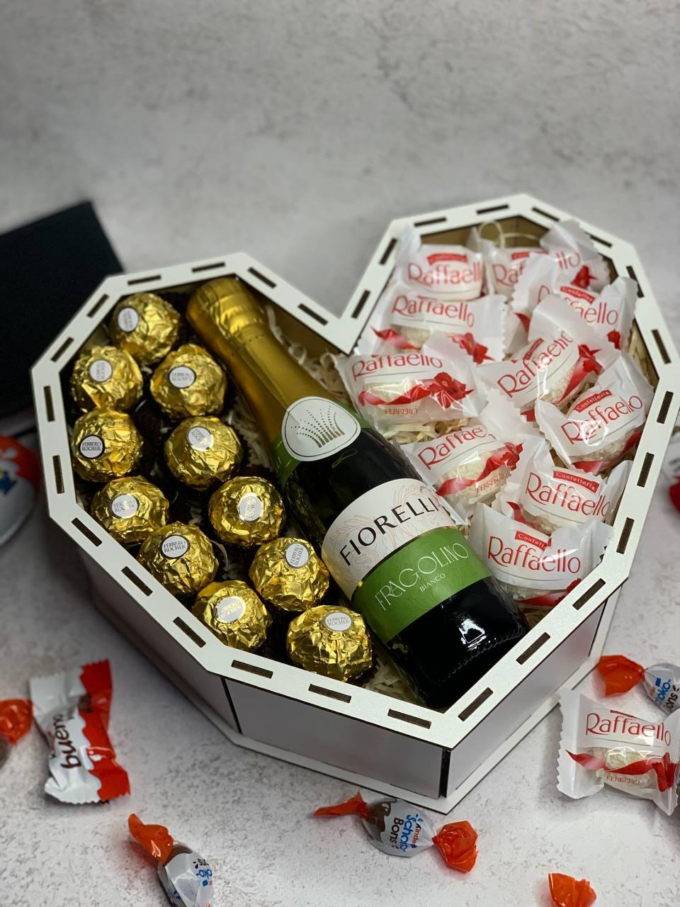 Сувенирные и подарочные наборы со сладостями Подарочные боксы для девушек Подарок для мамы с шампанским lnx - фото 9 - id-p2022794346