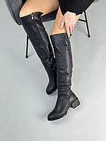 Сапоги женские кожаные черного цвета на каблуке зимние