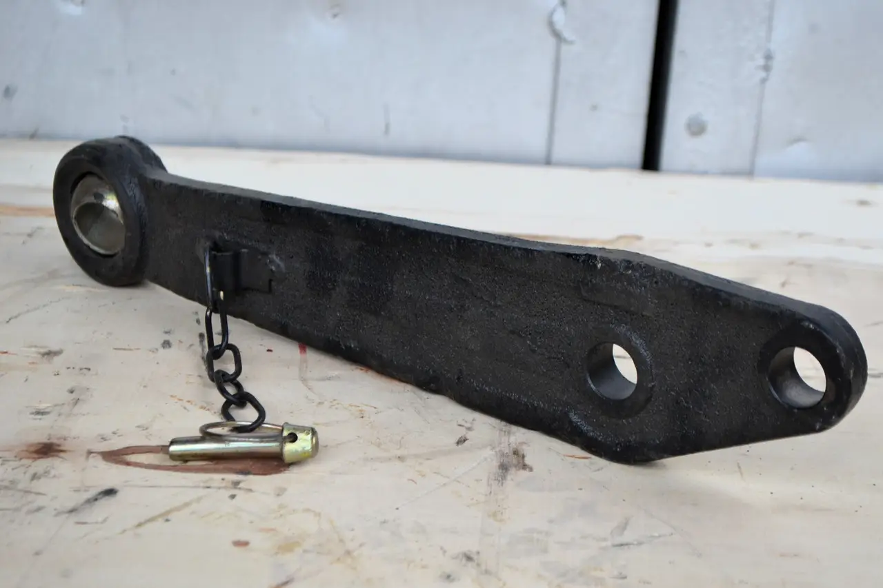 Тяга навішування коротка (ліва) (подовжувач) МТЗ-80-82. 80-4605045-01, фото 1