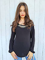 Блузка жіноча однотонна з вишивкою бісером Lindsay Moda Чорна