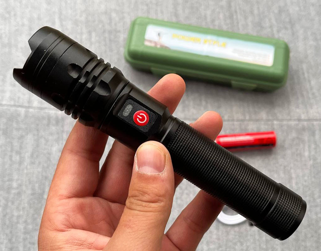 Ліхтар акумуляторний PL 6509 P50 кишеньковий потужний ліхтарик ручний зум zoom 18650