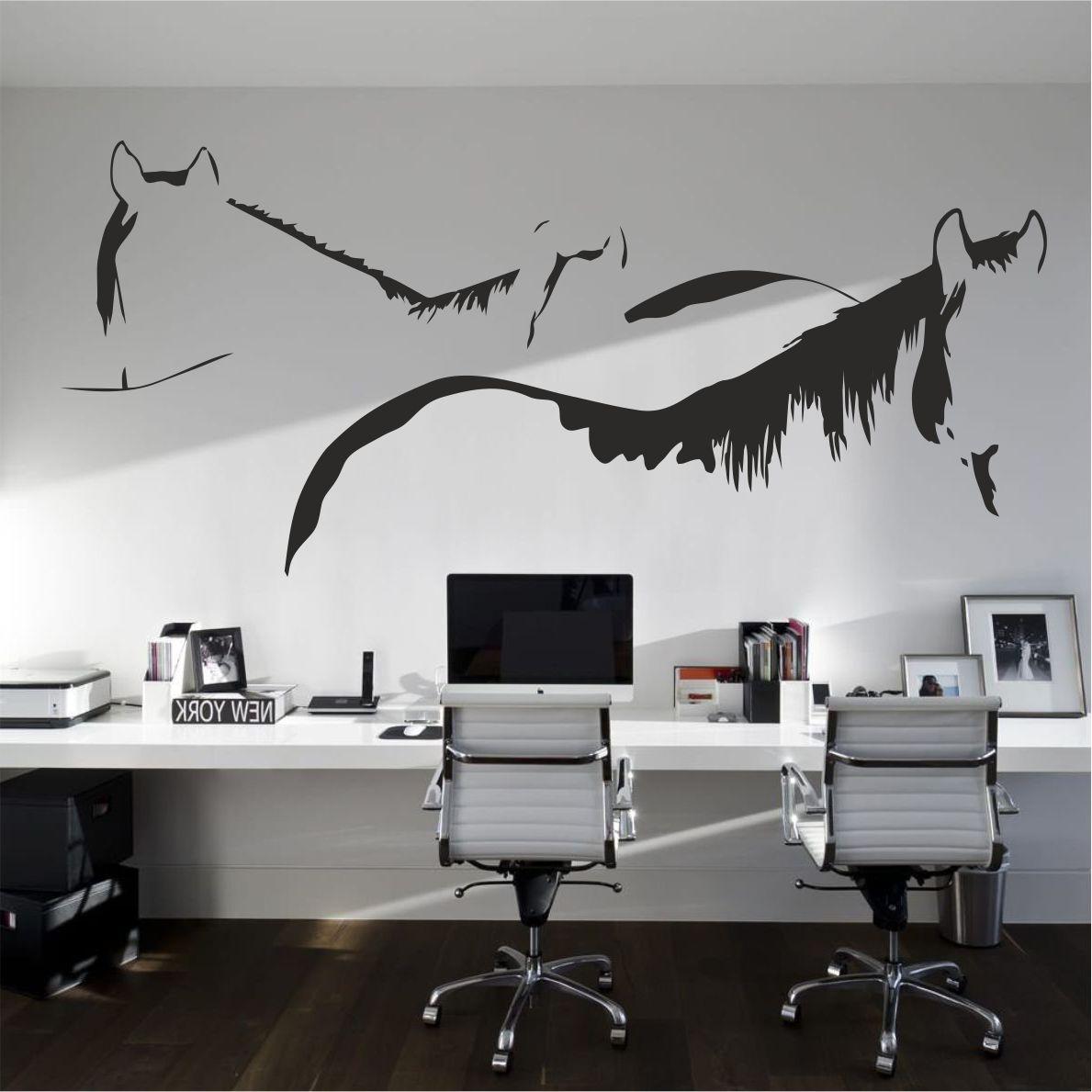 Трафарет для фарбування малюнку на стіні Силуети коней одноразовий з самоклеючої плівки 115 х 260 см, фото 1