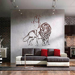 Трафарет для фарбування малюнку на стіні Дівчина та лев одноразовий з самоклеючої плівки 110 х 95 см