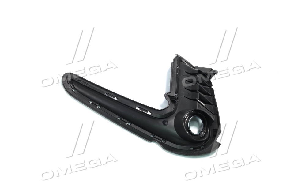 Решітка переднього бампера права Хюндай Елантра Hyundai Elantra 2016- (TEMPEST) 027 4585 9166