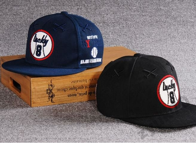 Бейсболки кепки с прямым козырьком 3 модели - фото 1 - id-p360625838