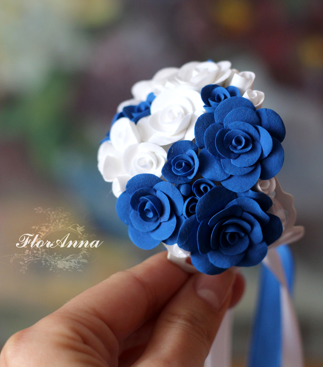 Широкий браслет с цветами ручной работы из полимерной глины "Бело-синие розы" - фото 2 - id-p194254619
