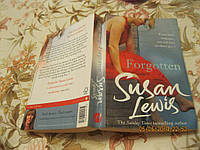 Книга FORGOTTEN на английском языке SUSAN Lewis