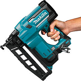 Акумуляторний цвяхозабивач Makita XNB02Z  (каркас) нейлер