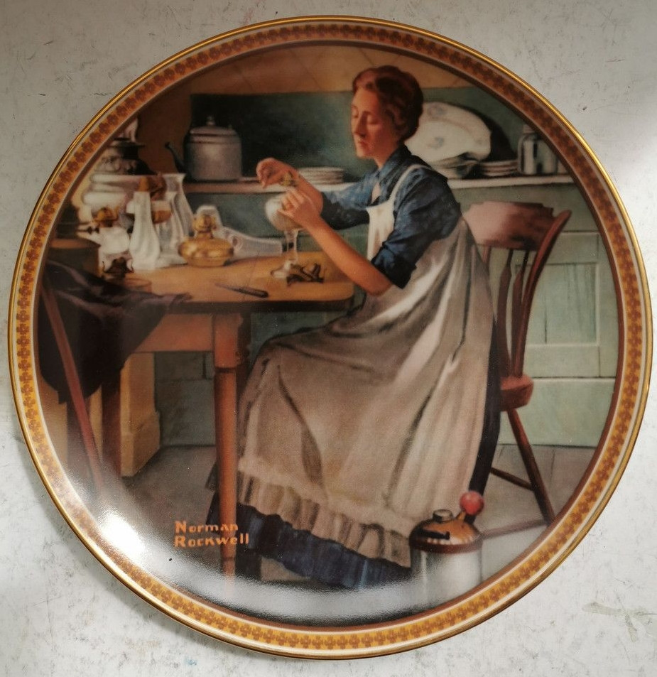 Порцелянова колекційна тарілка Робота на кухні, фото 1