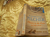 На английском языке книга РОМАН PILCHER английский