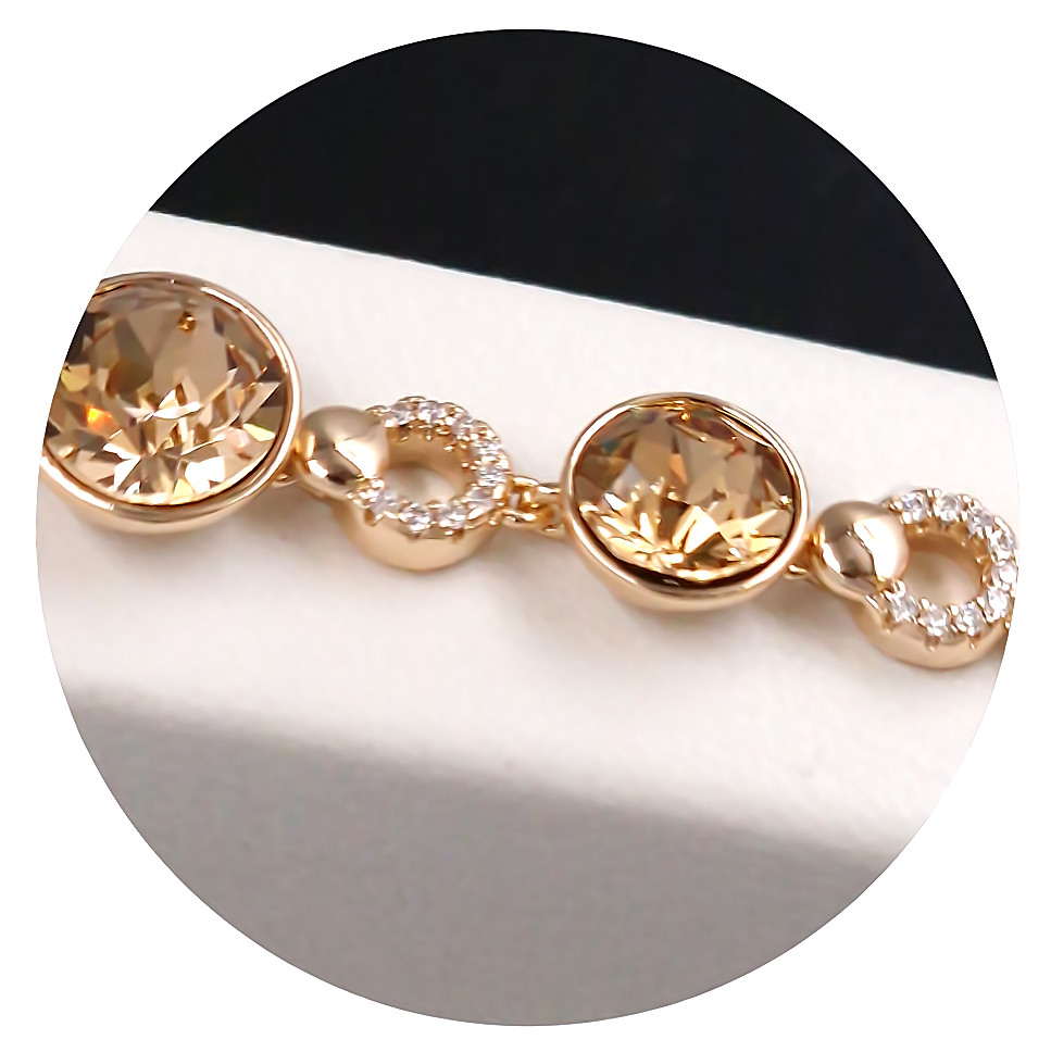 Браслет XР. Позолота 18К. Камені: Swarovski. Довжина: 17.5-20 см.