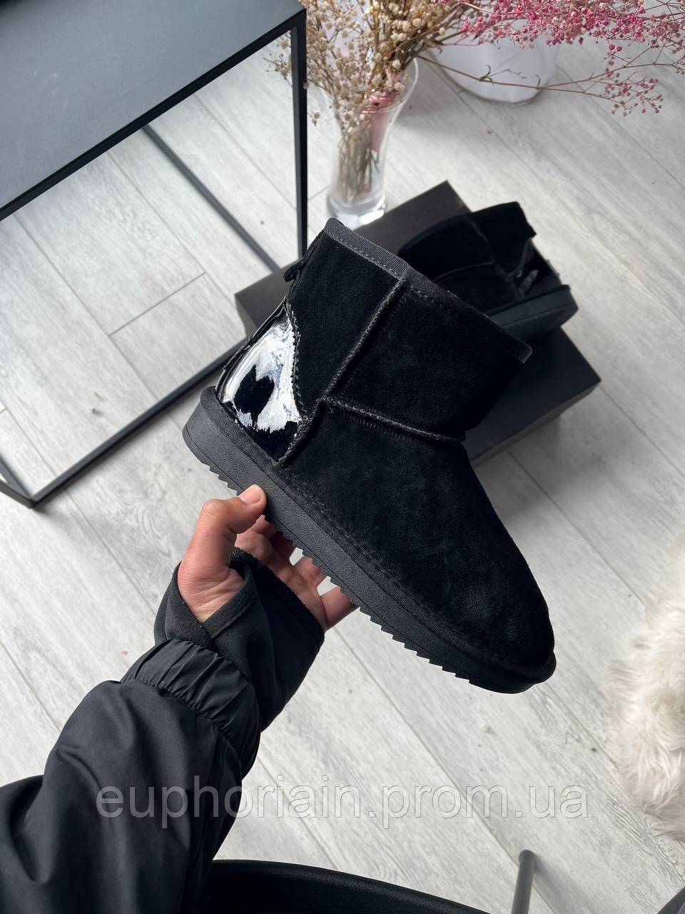 UGG Black (Лакований Задник) Размер 36 Отличное качество - фото 2 - id-p2023212038