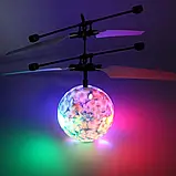 Літаюча куля м'яч гелікоптер гелікоптер сенсор, що світиться, Flying Ball Air led sensor sphere Original size від руки, фото 8