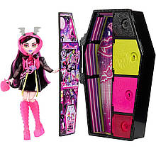 Лялька Монстр Хай Дракулаура Секрети в шафі Серія 3 Monster High Draculaura HNF78