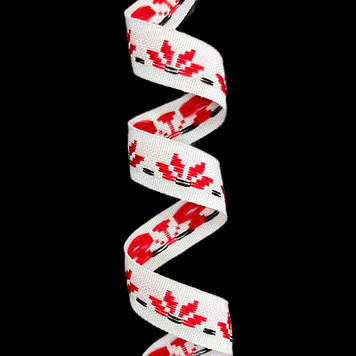 Стрічка оздоблювальна з українським орнаментом 15 мм колір біла з червоно-чорним орнаментом