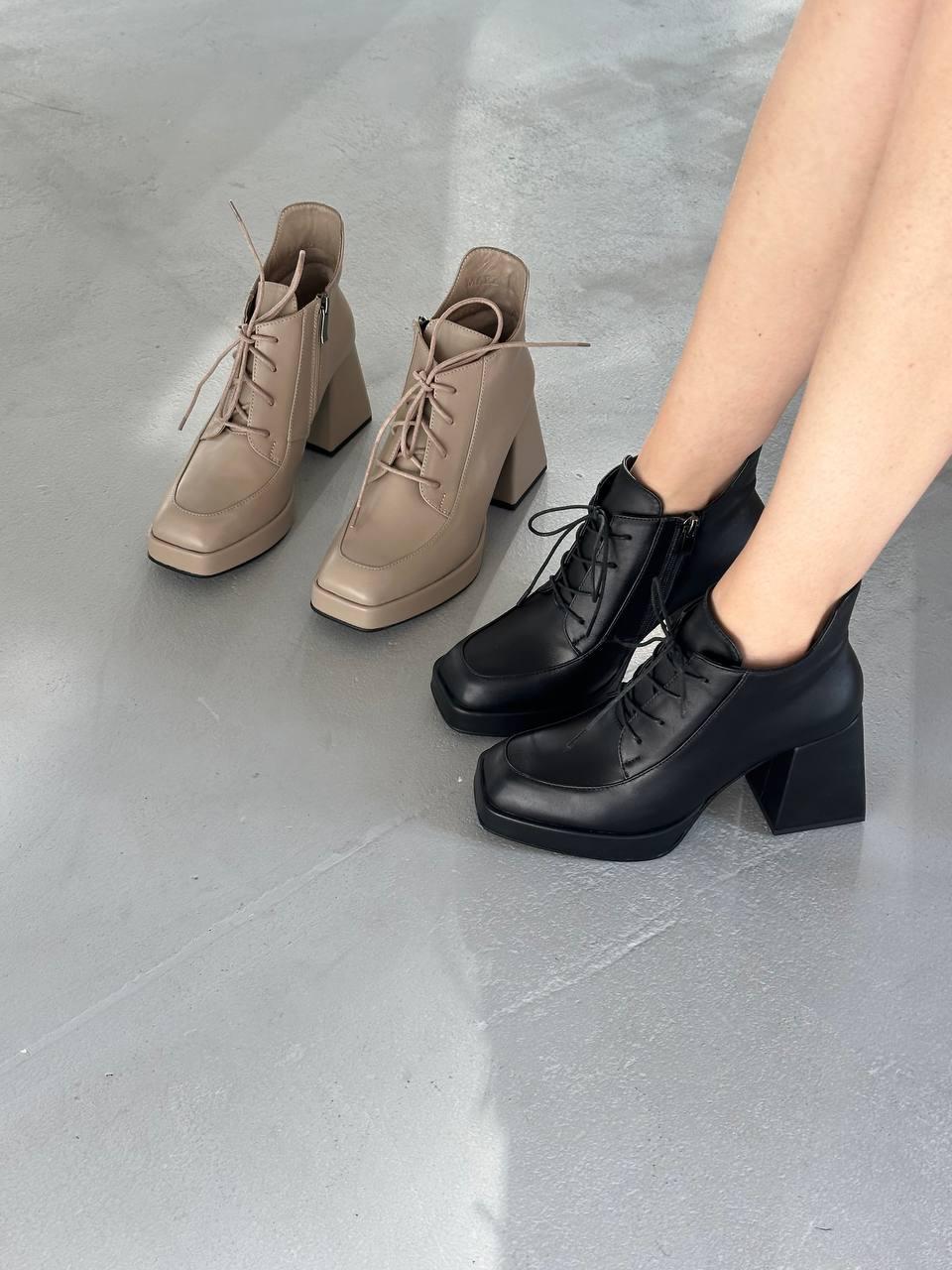 Жіночі ботильйони на шнурівці на платформі та підборах демісезонні, фото 1