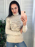 Теплый женский свитер под горло декорирован бусинками размер универсальный 42-46