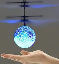 Іграшка літаюча куля зі світлом Flying Ball блакитний, Кулька-вертоліт, що літає від руки, Інтерактивна іграшка, фото 3