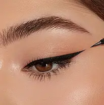 Рідка підводка для повік KYLIE Waterproof Eyeliner, Підводка для стрілок, Лайнер для очей, фото 5