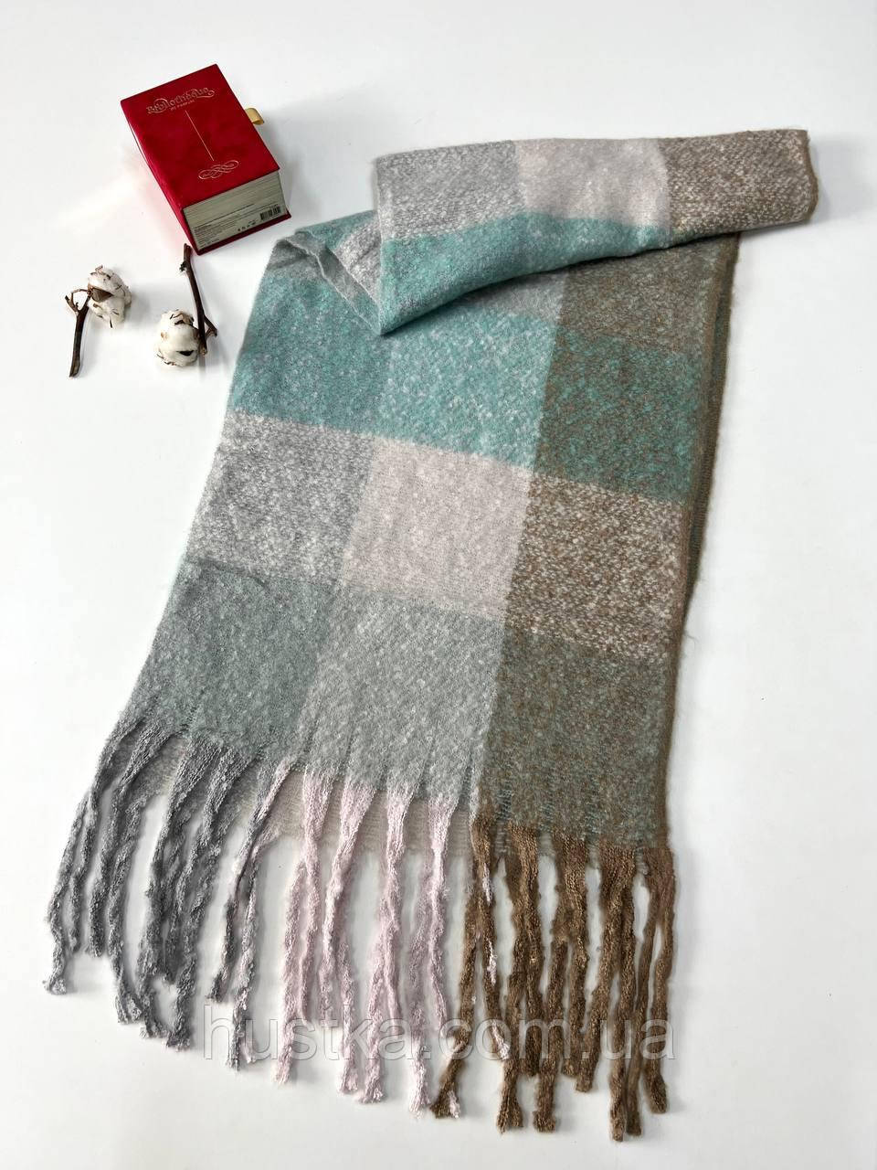 Теплий об`ємний шарф Дербі клітина 190*50 см сірий/м'ятний