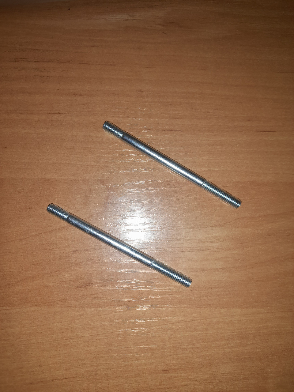 Шпильки кріплення повітряного фільтра бензинового генератора 2-2.5-3 кВт, фото 1