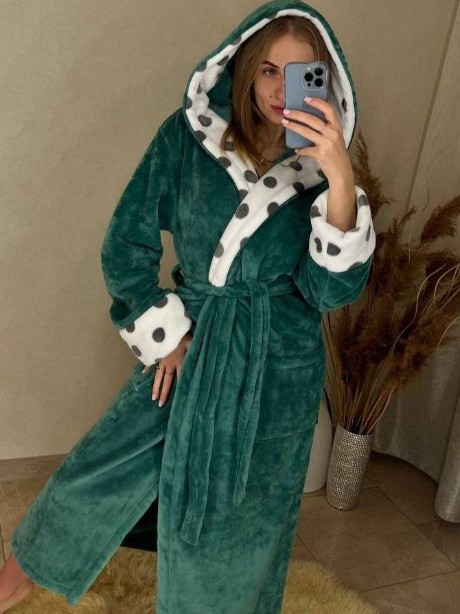 Жіночий довгий махровий халат зеленого кольору з капюшоном, фото 1